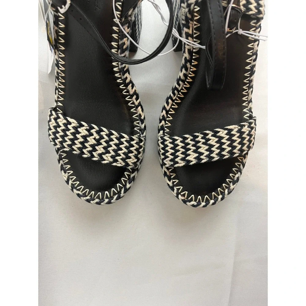 Universal Thread Womens Platform Sandals Black Cream Woven Chevron Block Heel 7